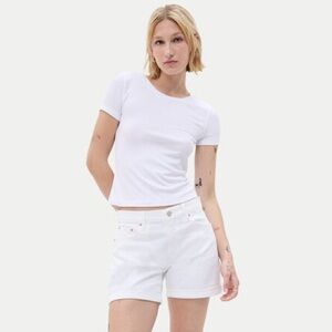 GAP White Denim 5" Girlfriend Short Mid Rise Shorts Size 31 in White